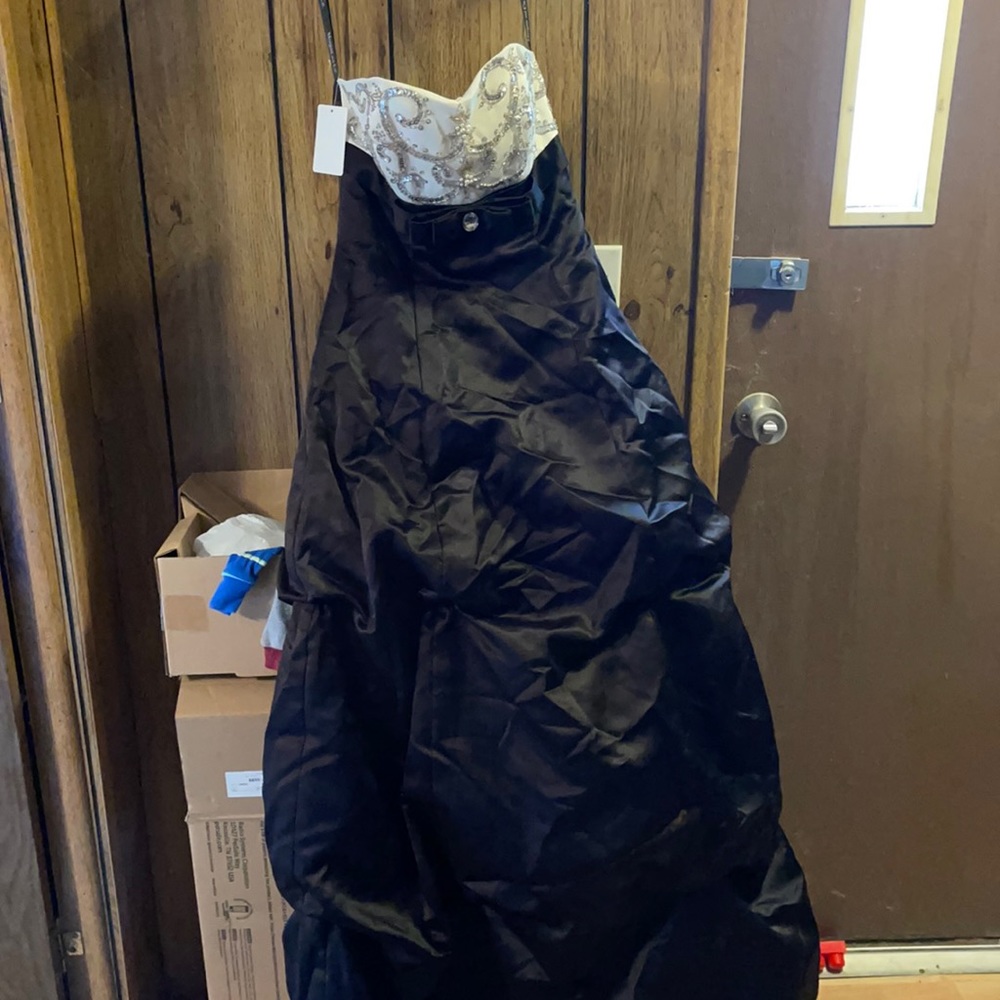 Morgan and Co Long strapless black with ivory top